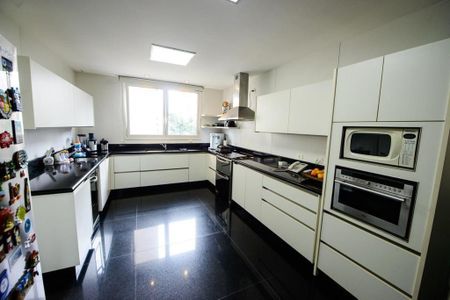 Apartamento à venda com 580m², 4 quartos e 5 vagas