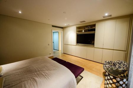 Apartamento à venda com 580m², 4 quartos e 5 vagas