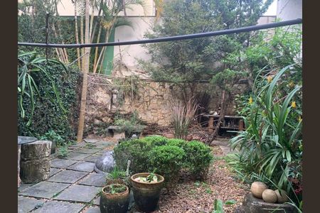Casa à venda com 500m², 4 quartos e 5 vagas