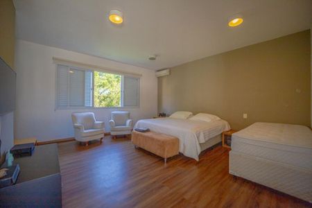 Casa à venda com 800m², 4 quartos e 5 vagas