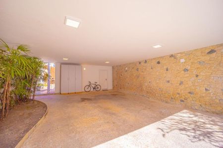 Casa à venda com 800m², 4 quartos e 5 vagas