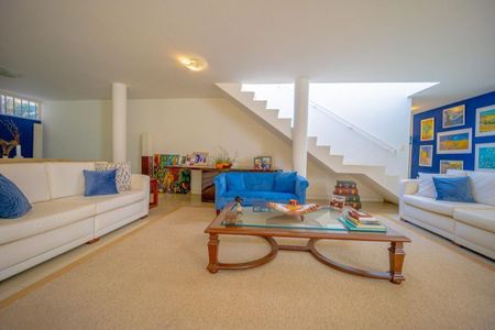 Casa à venda com 800m², 4 quartos e 5 vagas