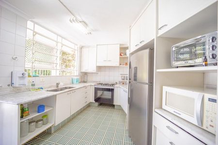 Casa à venda com 800m², 4 quartos e 5 vagas