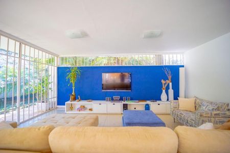 Casa à venda com 800m², 4 quartos e 5 vagas