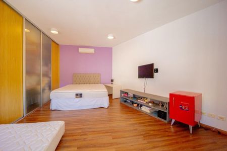 Casa à venda com 800m², 4 quartos e 5 vagas