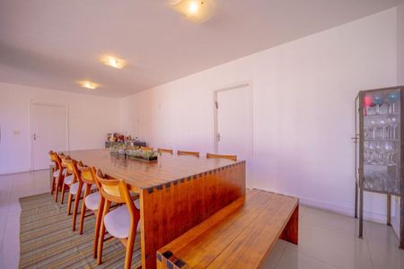 Casa à venda com 800m², 4 quartos e 5 vagas
