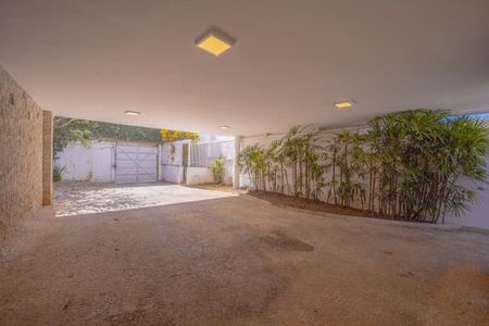 Casa à venda com 800m², 4 quartos e 5 vagas