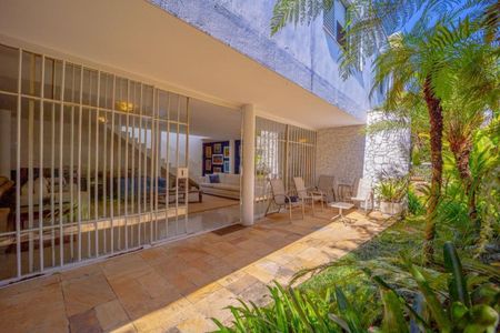 Casa à venda com 800m², 4 quartos e 5 vagas