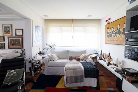 Apartamento à venda com 3 quartos, 195m² em Cerqueira César, São Paulo