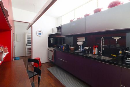 Apartamento à venda com 3 quartos, 195m² em Cerqueira César, São Paulo