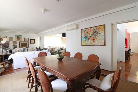 Apartamento à venda com 3 quartos, 195m² em Cerqueira César, São Paulo