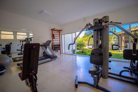 Casa à venda com 300m², 3 quartos e 6 vagas