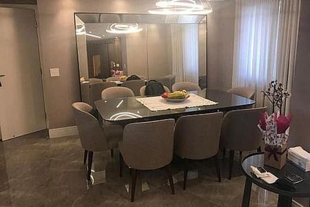 Apartamento à venda com 4 quartos, 154m² em Vila Ipojuca, São Paulo