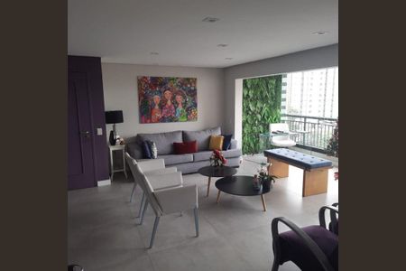 Apartamento à venda com 3 quartos, 132m² em Vila Ipojuca, São Paulo