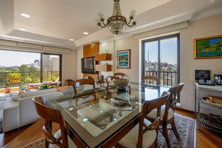 Apartamento à venda com 4 quartos, 455m² em Cerqueira César, São Paulo