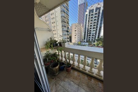 Apartamento à venda com 98m², 3 quartos e 1 vaga