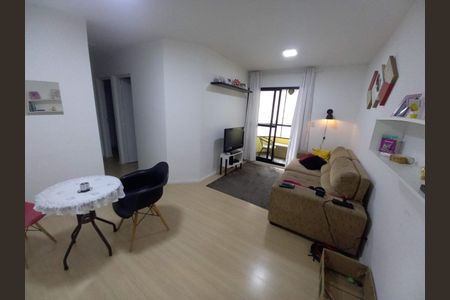Apartamento à venda com 73m², 3 quartos e 2 vagas