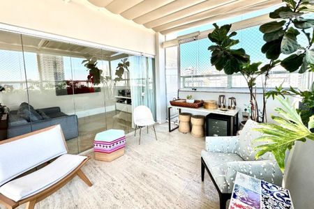 Apartamento à venda com 205m², 3 quartos e 3 vagas