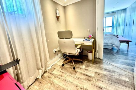 Apartamento à venda com 205m², 3 quartos e 3 vagas
