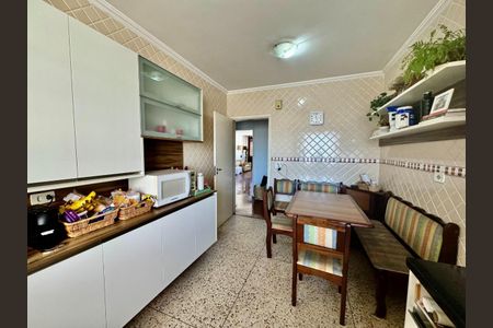 Apartamento à venda com 150m², 3 quartos e 2 vagas