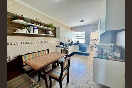 Apartamento à venda com 150m², 3 quartos e 2 vagas