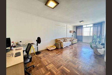 Apartamento à venda com 150m², 3 quartos e 2 vagas