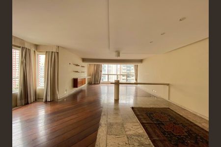 Apartamento à venda com 4 quartos, 210m² em Cerqueira César, São Paulo
