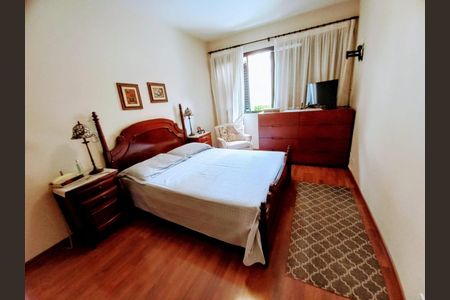 Apartamento à venda com 4 quartos, 226m² em Pompeia, São Paulo