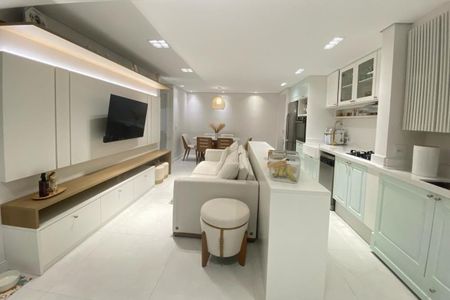 Apartamento à venda com 2 quartos, 68m² em Jardim Prudência, São Paulo