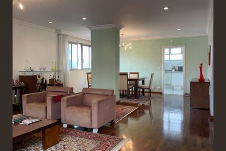Apartamento à venda com 3 quartos, 222m² em Cerqueira César, São Paulo