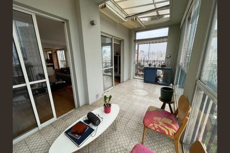 Apartamento à venda com 3 quartos, 260m² em Água Branca, São Paulo