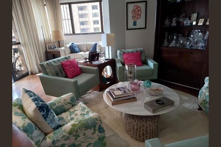 Apartamento à venda com 4 quartos, 230m² em Pompeia, São Paulo