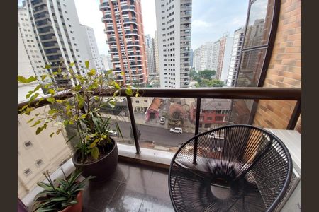Apartamento à venda com 230m², 4 quartos e 6 vagas