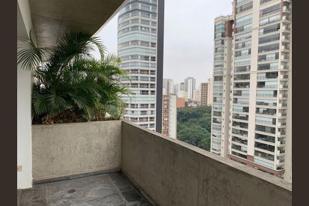 Apartamento à venda com 305m², 3 quartos e 3 vagas
