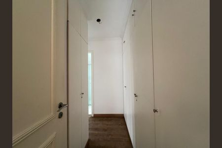 Apartamento à venda com 200m², 3 quartos e 3 vagas