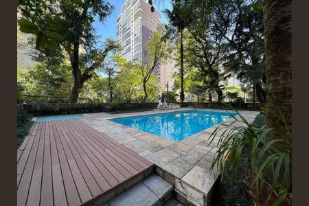 Apartamento à venda com 200m², 3 quartos e 3 vagas