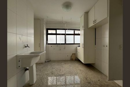 Apartamento à venda com 200m², 3 quartos e 3 vagas