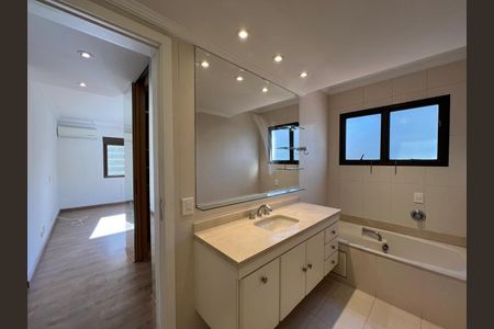 Apartamento à venda com 200m², 3 quartos e 3 vagas