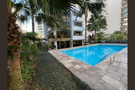 Apartamento à venda com 200m², 3 quartos e 3 vagas