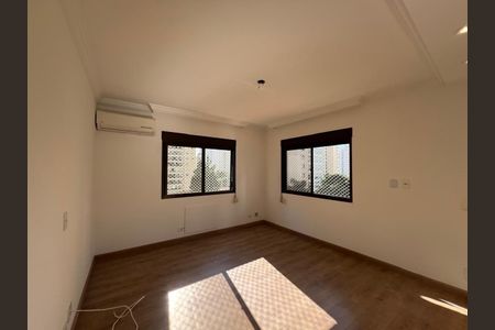 Apartamento à venda com 200m², 3 quartos e 3 vagas