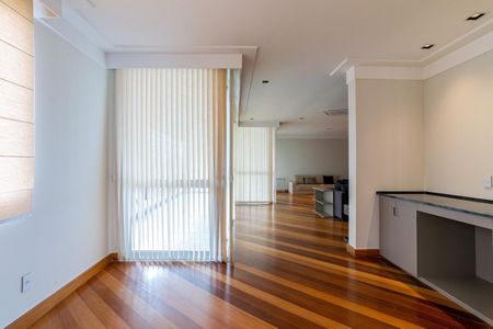 Apartamento à venda com 4 quartos, 258m² em Vila Madalena, São Paulo