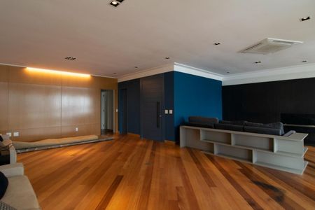 Apartamento à venda com 4 quartos, 258m² em Vila Madalena, São Paulo