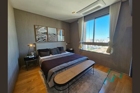Apartamento à venda com 191m², 3 quartos e 3 vagas