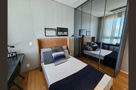 Apartamento à venda com 3 quartos, 191m² em Vila Nova Conceição, São Paulo