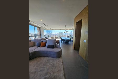 Apartamento à venda com 3 quartos, 191m² em Vila Nova Conceição, São Paulo