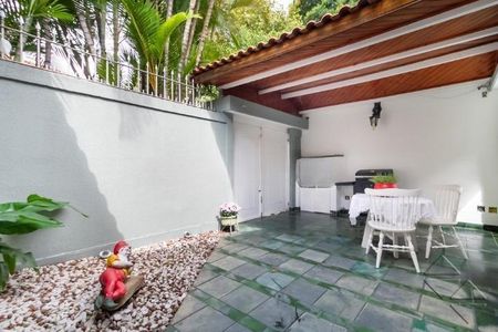 Casa à venda com 292m², 3 quartos e 4 vagas