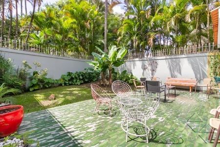 Casa à venda com 292m², 3 quartos e 4 vagas