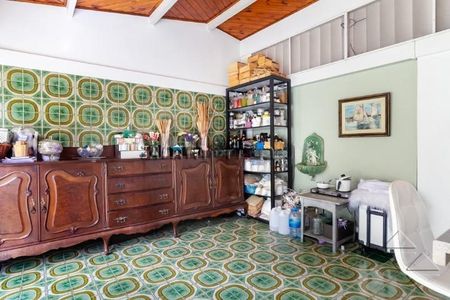 Casa à venda com 292m², 3 quartos e 4 vagas