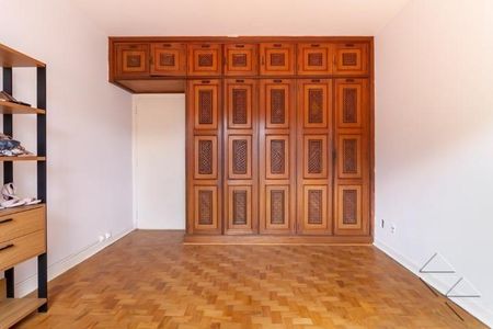 Casa à venda com 292m², 3 quartos e 4 vagas