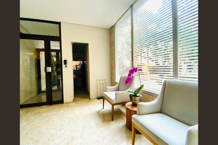 Apartamento à venda com 2 quartos, 219m² em Cerqueira César, São Paulo